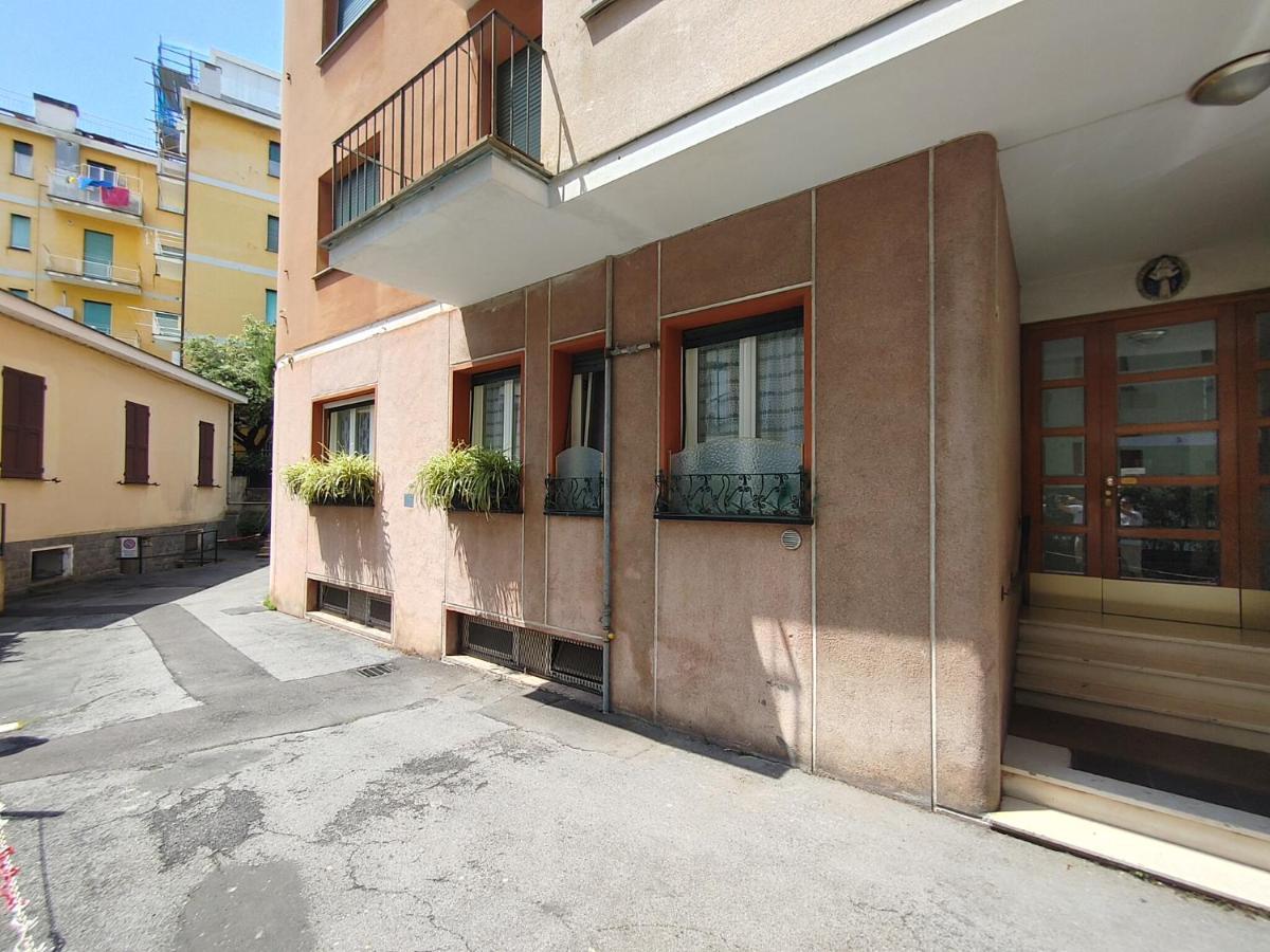 House Fiorita By World